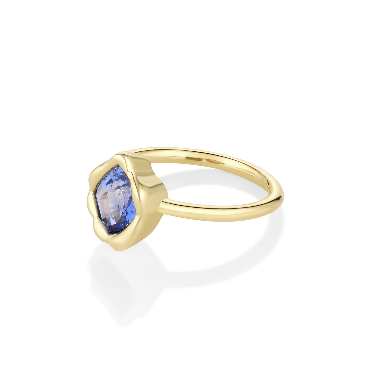 1.18ct Sapphire Abstract Bezel Ring Side View