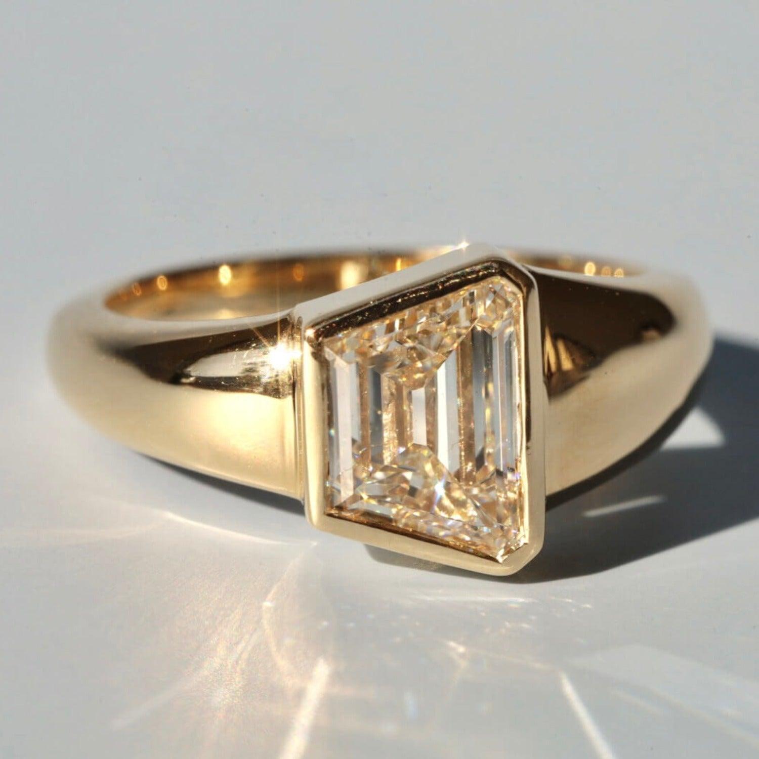 1.57ct Trapezoid Cigar Band - Marrow Fine