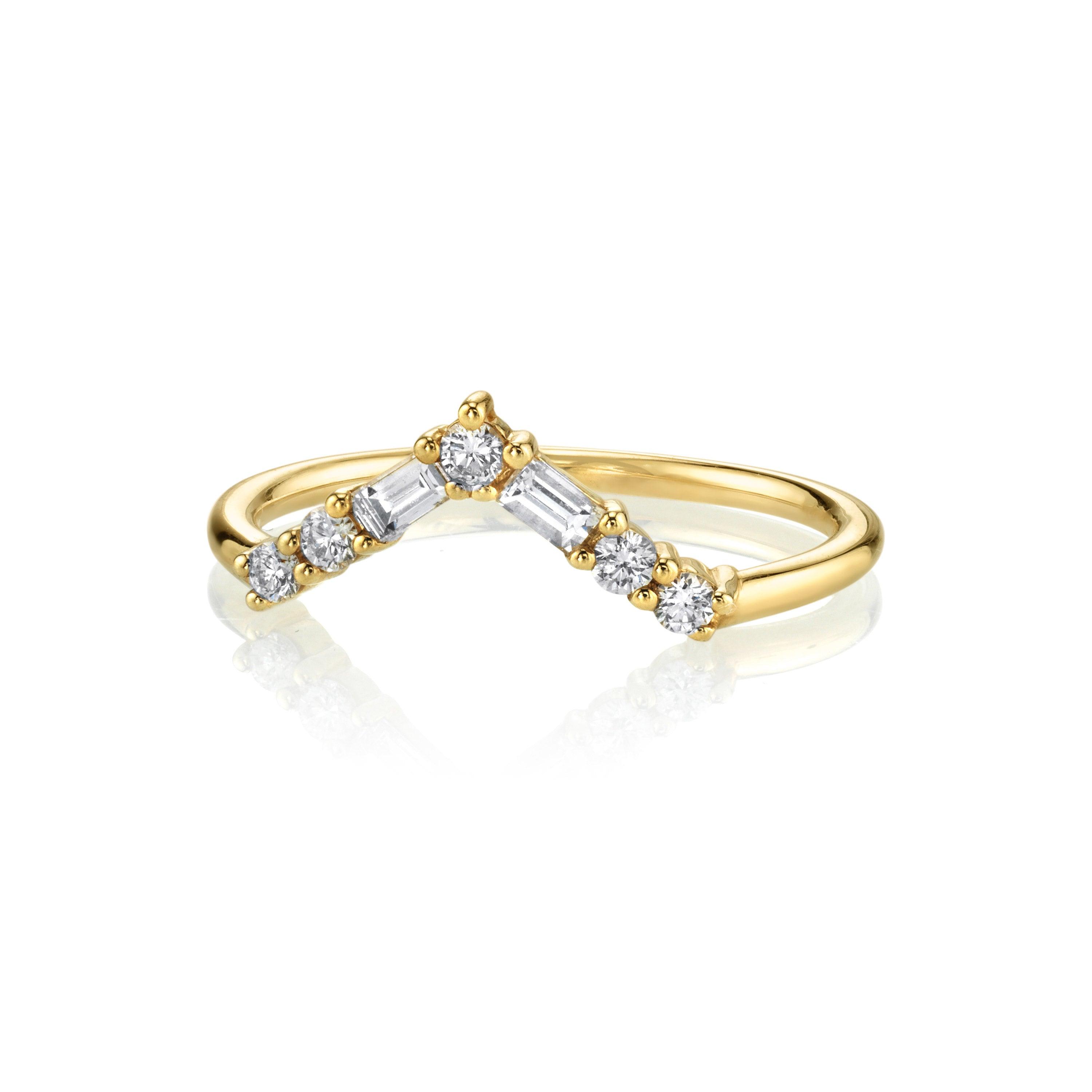 Marrow Fine Jewelry White Diamond Baguette And Rounds Triangle Stacking Wedding Band [Yellow Gold]